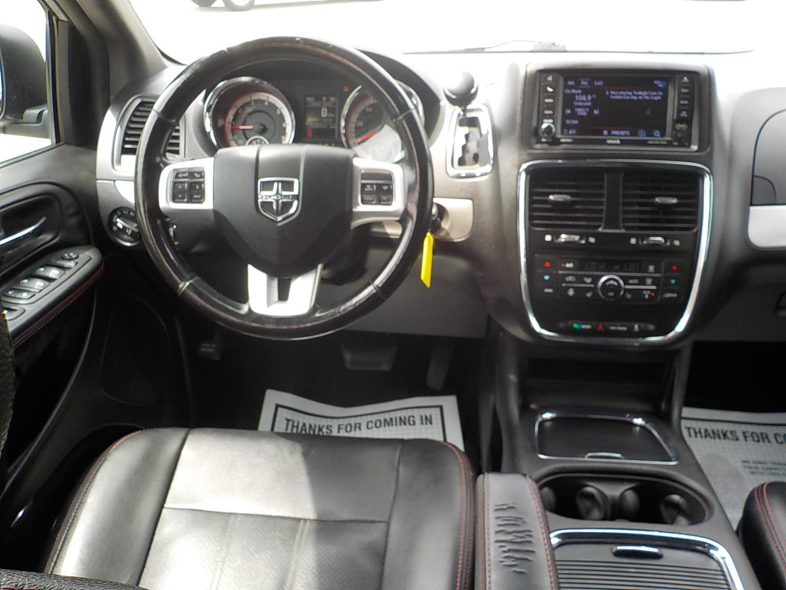 2019 Gray Dodge Grand Caravan (2C4RDGEG9KR) with an V6 engine, Automatic transmission, located at 1617 W Church Street, Livingston, TX, 77351, (936) 327-3600, 30.710995, -94.951157 - A family vehicle priced where a family can afford it!! You won't be dissapointed!! - Photo #11